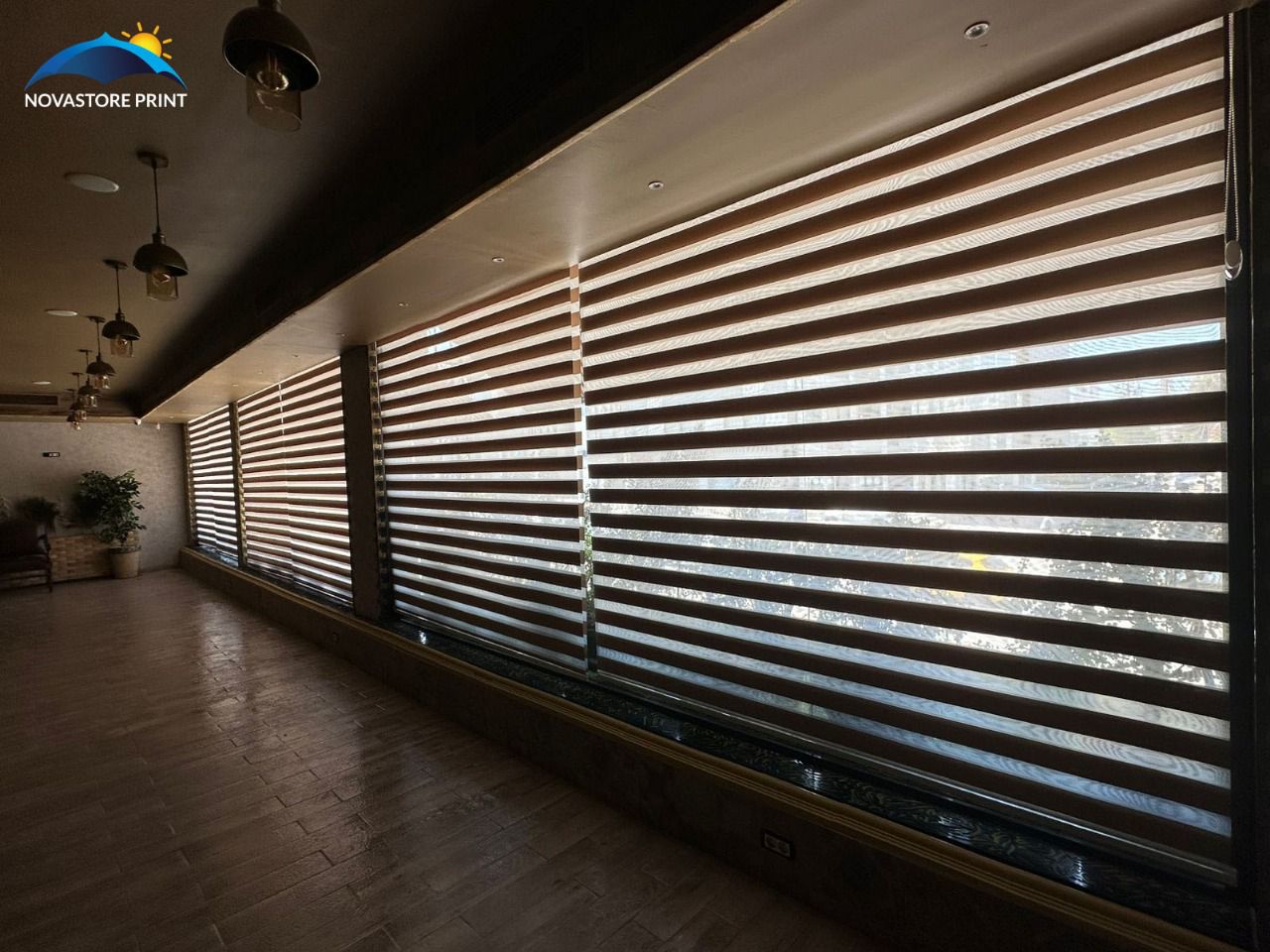 Stores-Enrouleurs-et-Stores-Zebra-3